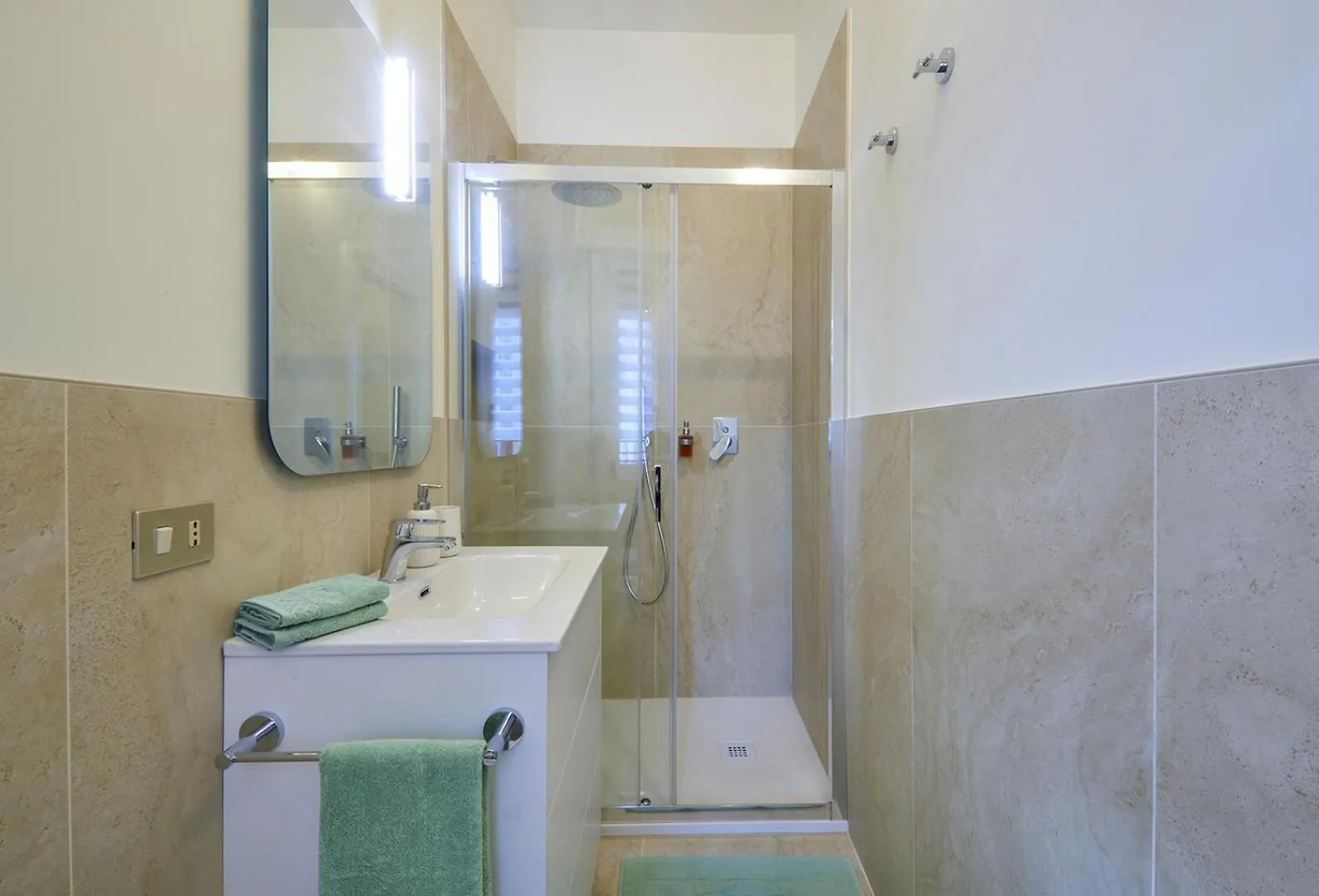 Verde Acqua Two Apartments Lecco Italy